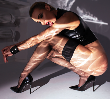 F324 Glam Wetlook-Top mit PVC Korsett